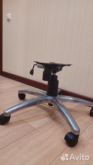 Крестовина пятилучевая для кресла бу