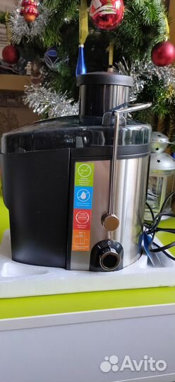 Соковыжималка Scarlett SC-1015, 600 Вт, 2 скорости