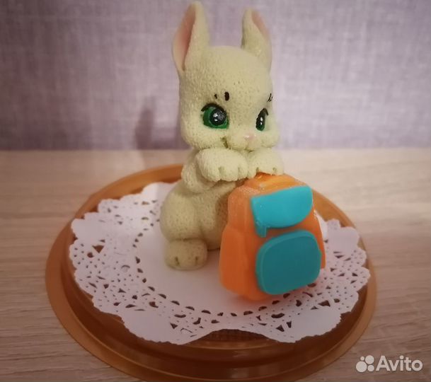 Зайка с малым рюкзаком - мыло ручной работы