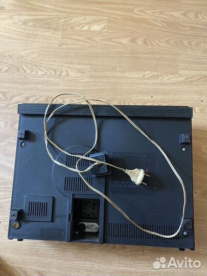 Катушечный магнитофон Маяк 205