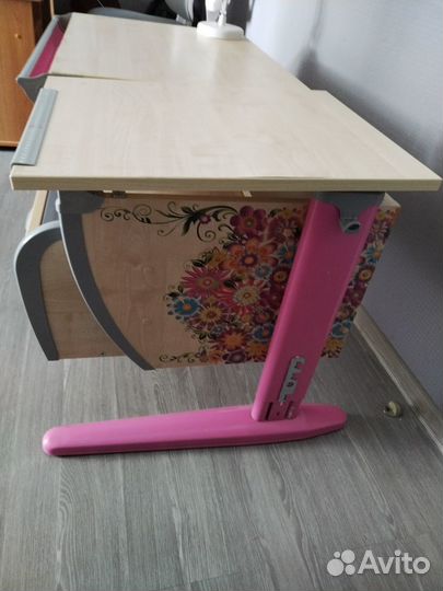 Растущая парта-стол для школьника и стул Дэми