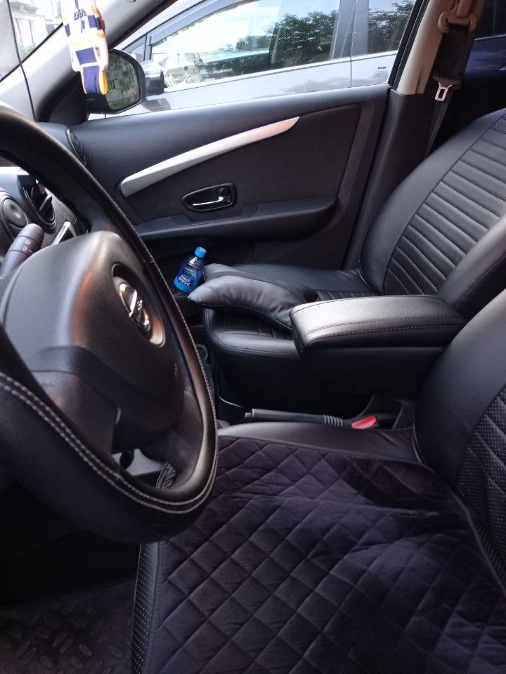 Nissan Almera: фото владельца