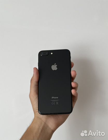 iPhone 8 Plus