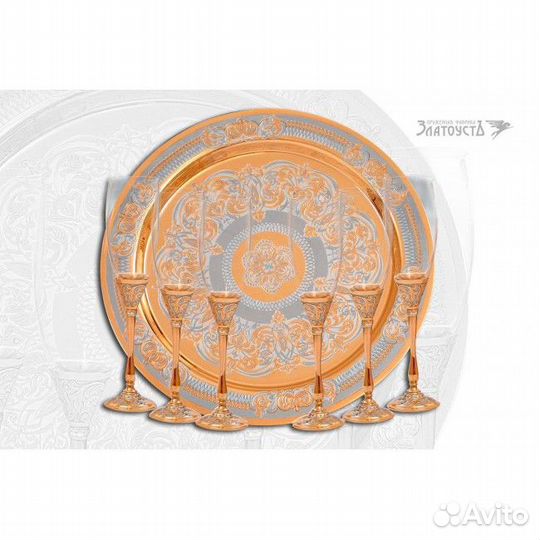 Набор бокалов для шампанского, поднос