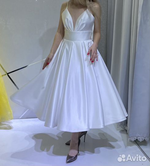 Платье праздничное