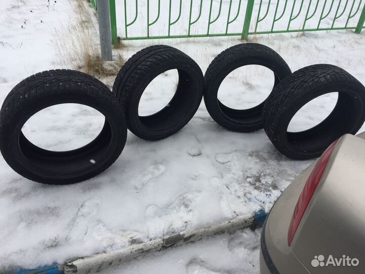Nokian Tyres Hakkapeliitta 7 245/40 R18 97T