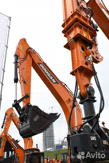 Колёсный экскаватор DOOSAN DX210WA, 2023