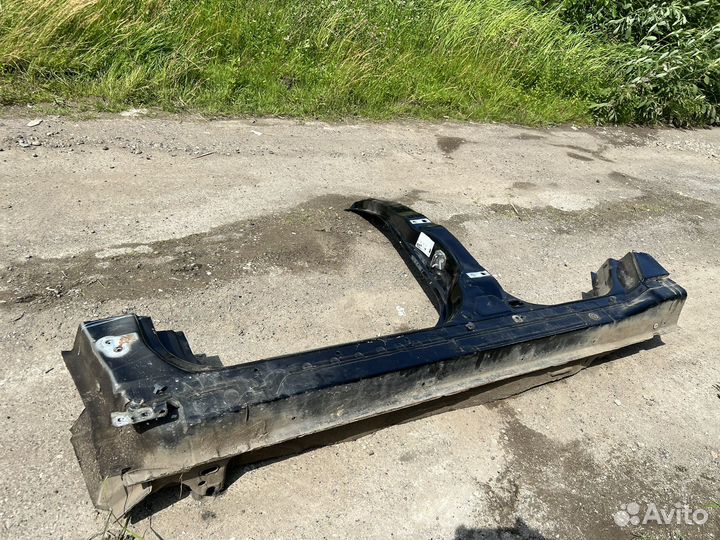 Порог левый Ford Focus 3