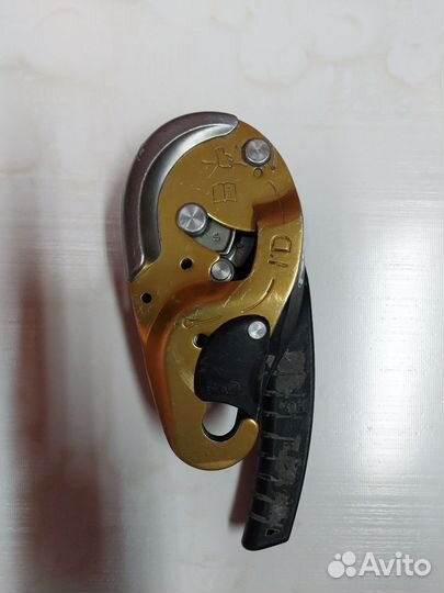 Спусковое устройство petzl I'D S