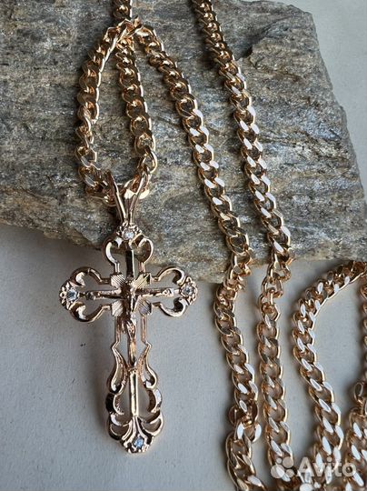 Крест с цепочкой