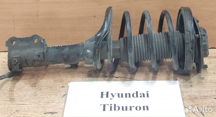Стойка передняя Lh Hyundai Tiburon, 2004г