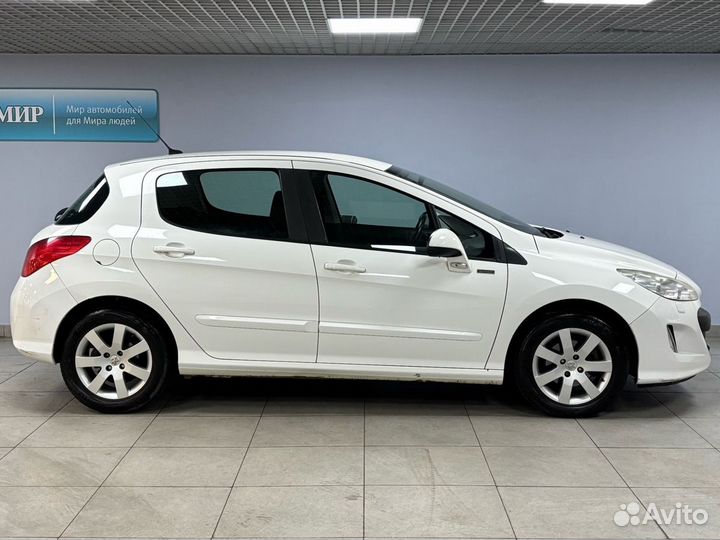 Peugeot 308 1.6 МТ, 2010, 81 080 км