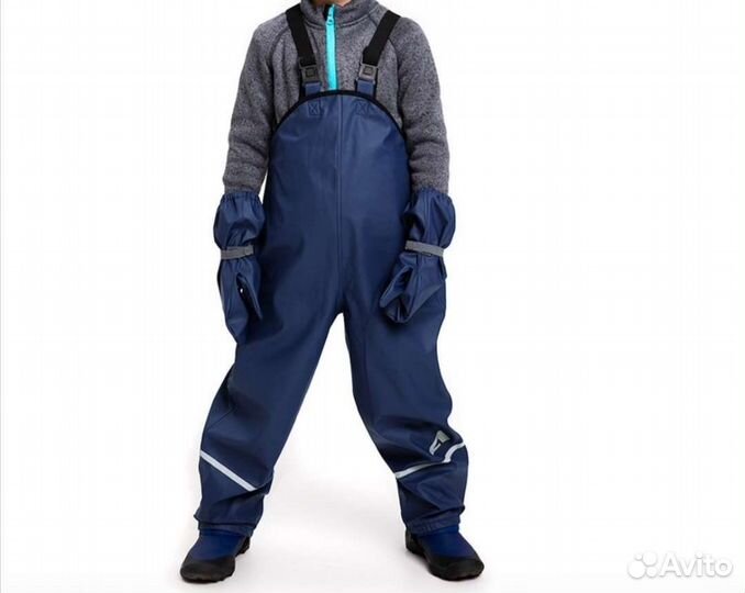 Дождевик и варежки oldos