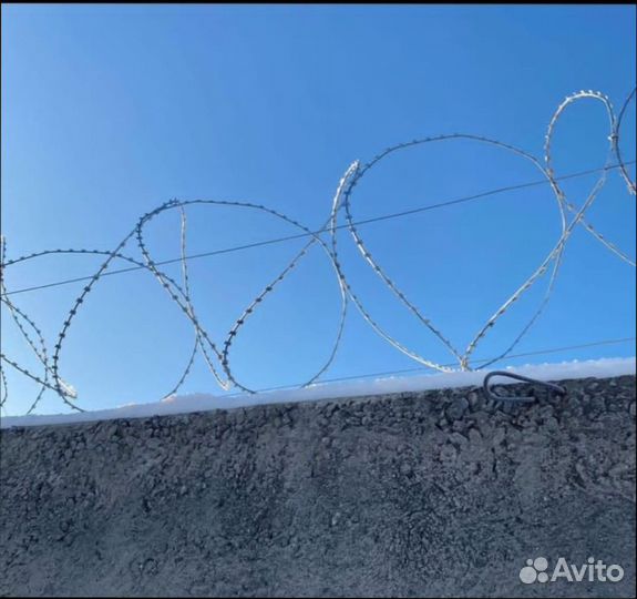 Колючая проволока егоза монтаж установка