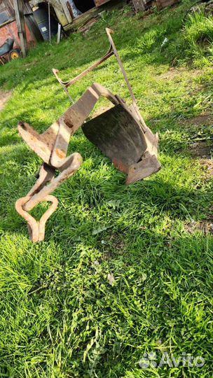 Конный плуг