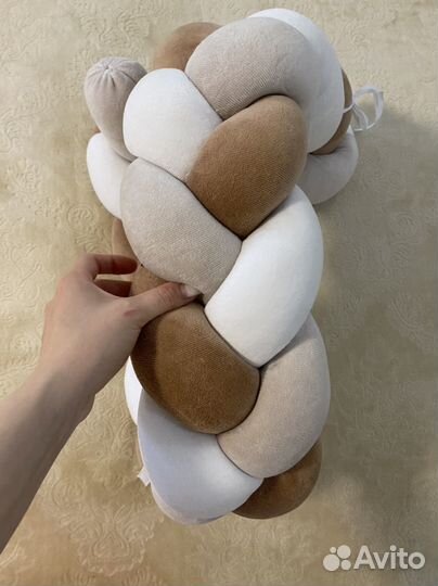 Бортик коса в детскую кроватку