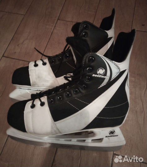 Коньки фигурные мужские