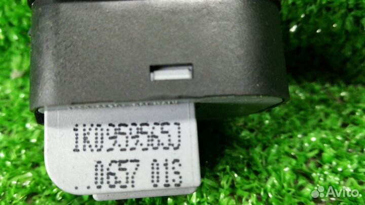 Джойстик регулировки зеркал Volkswagen Golf 5 1K09