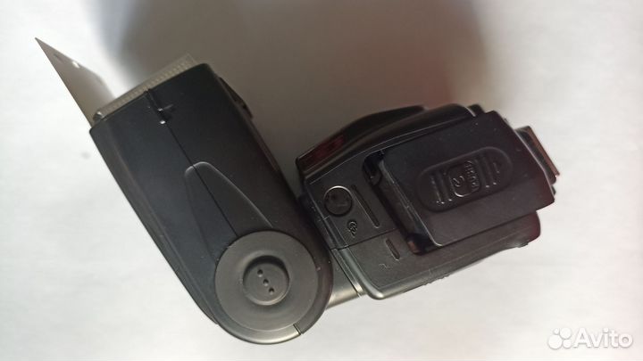 Фотовспышка nikon speedlight SB-700