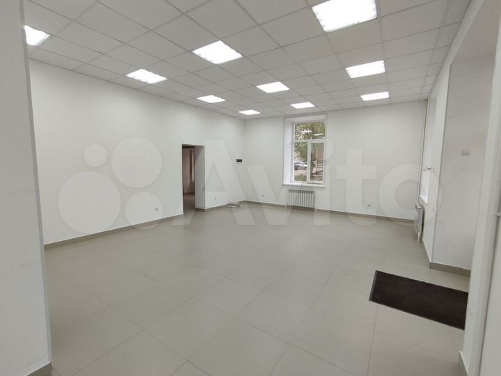 Торговая площадь, 75 м²