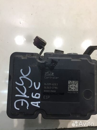 Блок ABS (насос) (Hyundai Equus)