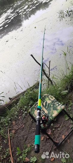 Новая удочка с катушкой и леской