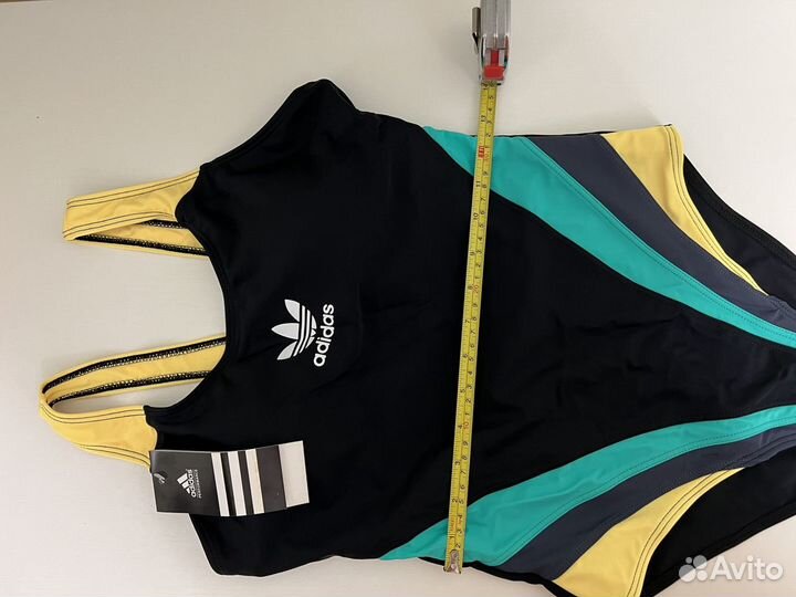 Купальник Adidas спортивный с чашечками S-M