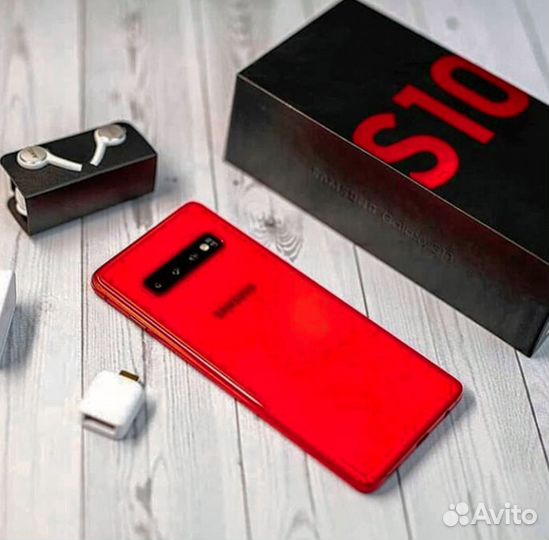 Samsung Galaxy S10, 8/128 ГБ