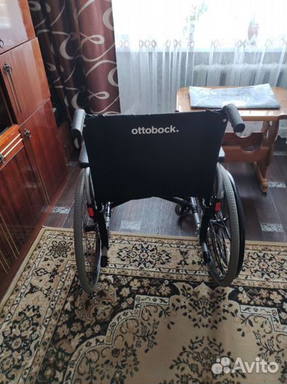 Инвалидная коляска