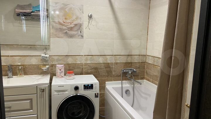 2-к. квартира, 100 м², 3/10 эт.