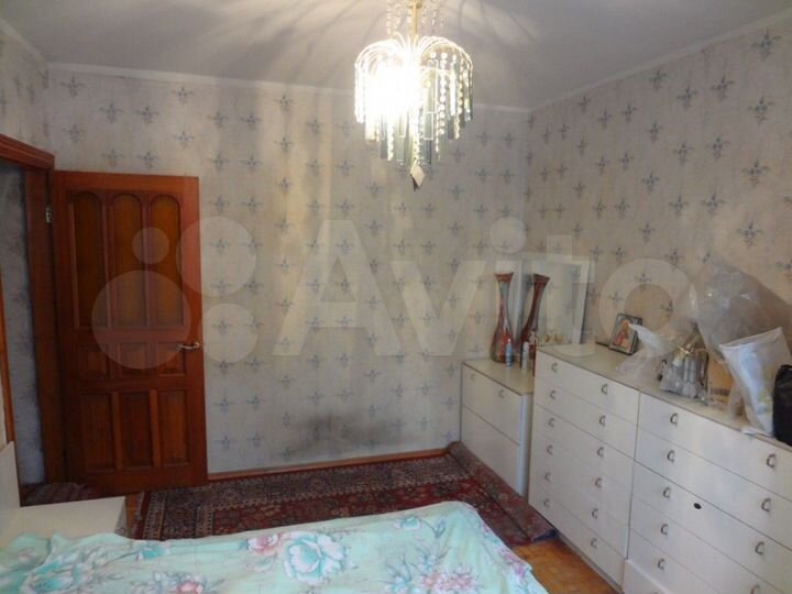 5-к. квартира, 96 м², 4/9 эт.