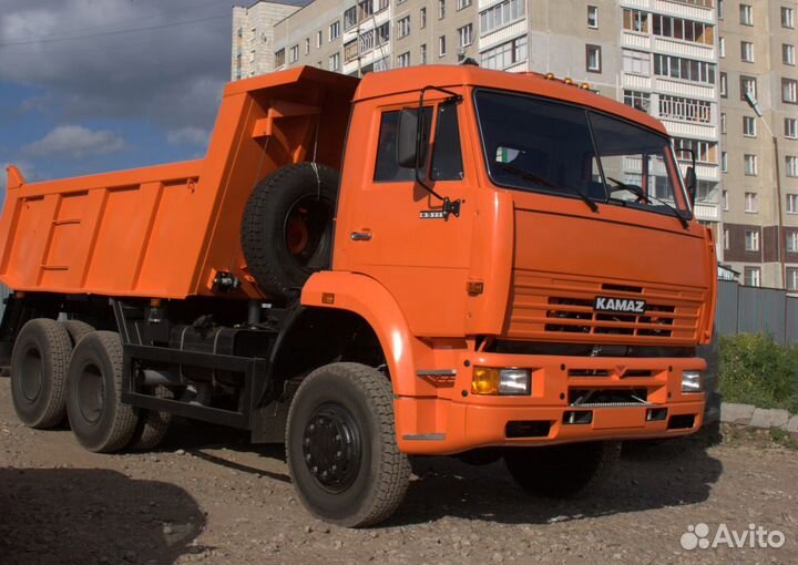 Водитель самосвала по месту