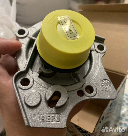 Помпа hepu (водяной насос ) на 1.8 tsi VW