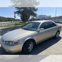 Toyota Camry 2.2 AT, 2001, 265 000 км, с пробегом, цена 459 000 руб.