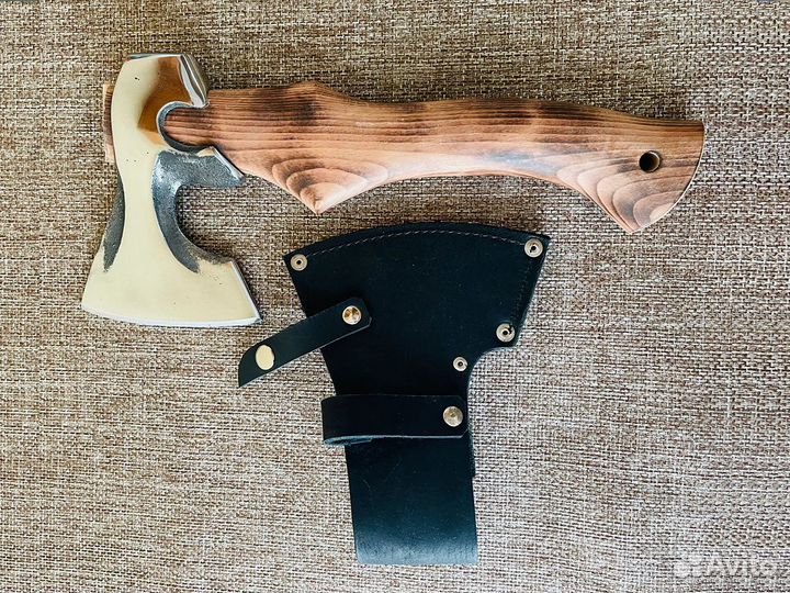 Топор кованый