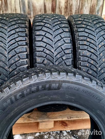 Michelin X-Ice North 4 205/65 R16 99T