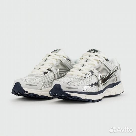 Кроссовки Nike Zoom Vomero 5 White Silver (арт. 25