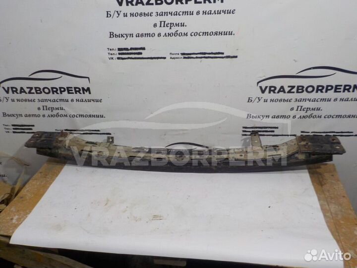 Усилитель бампера Kia Sorento