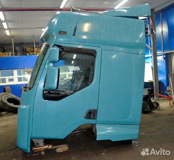 Кабина renault trucks Premium 2 (01.05)