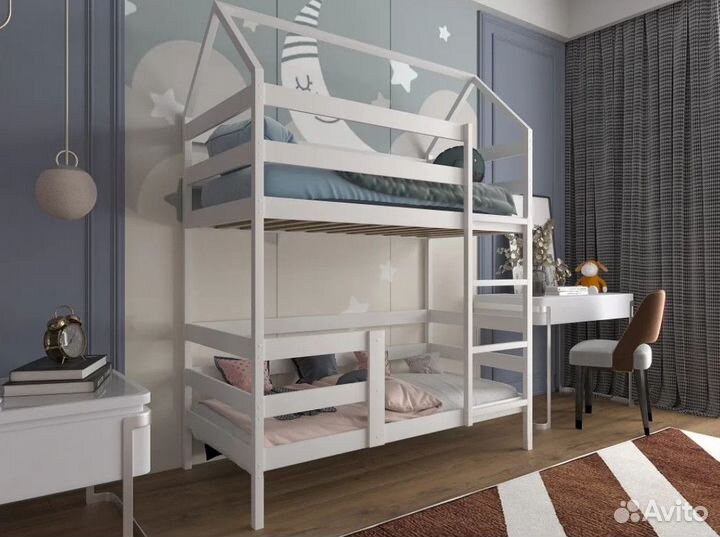 Двухъярусная кровать