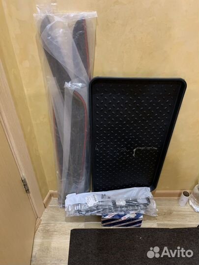 Ветровики на peugeot 207