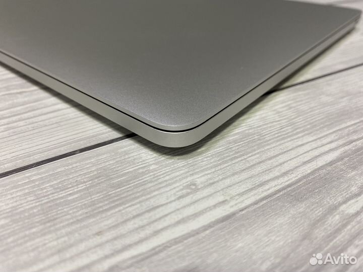 MacBook Pro 13