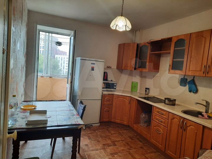 1-к. квартира, 43 м², 8/16 эт.