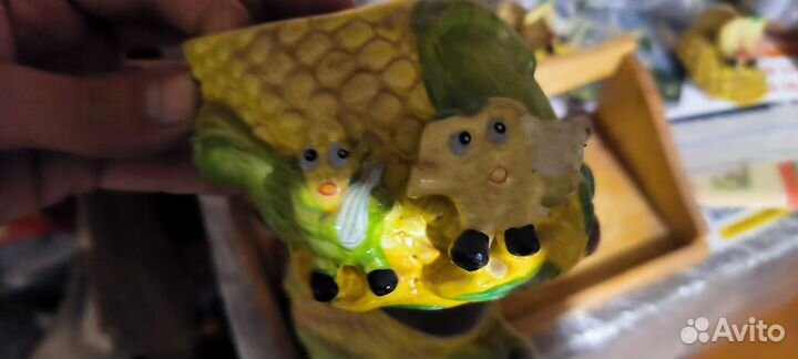 Соусница и солонка