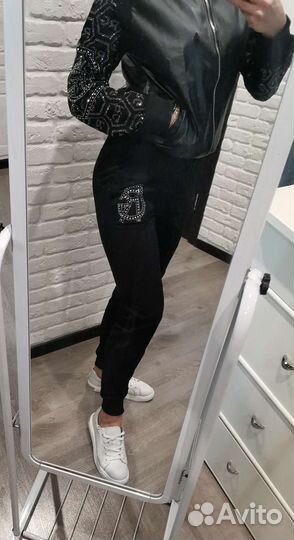 Костюм спортивный женский