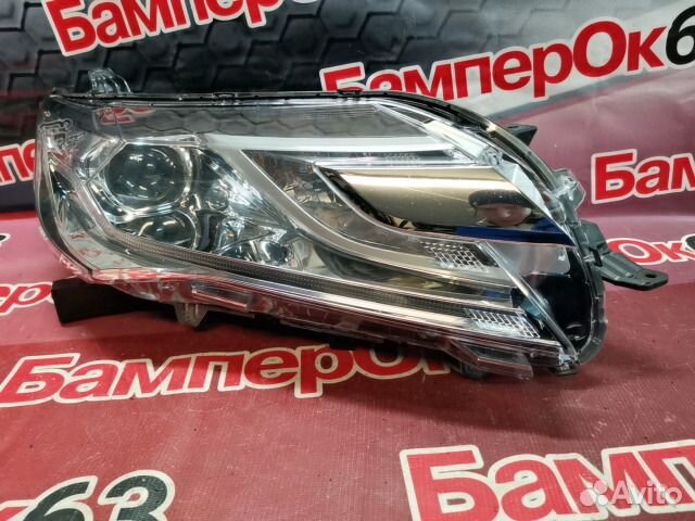 Фара передняя правая Mitsubishi Pajero Sport