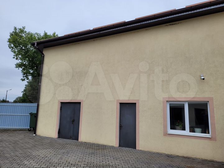 Дом 324 м² на участке 9,5 сот.