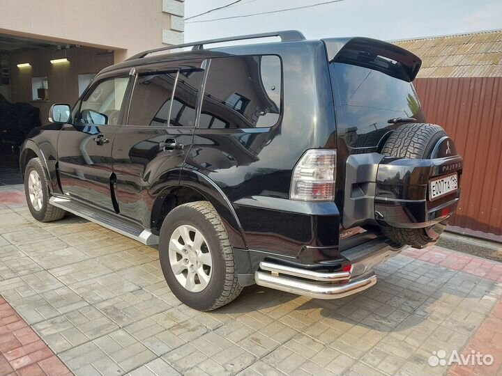 Mitsubishi Pajero, 2011