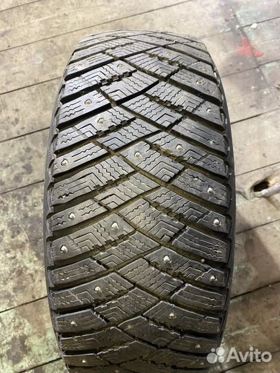 Goodyear Ultragrip Ice Arctic 185/55 R15 86T