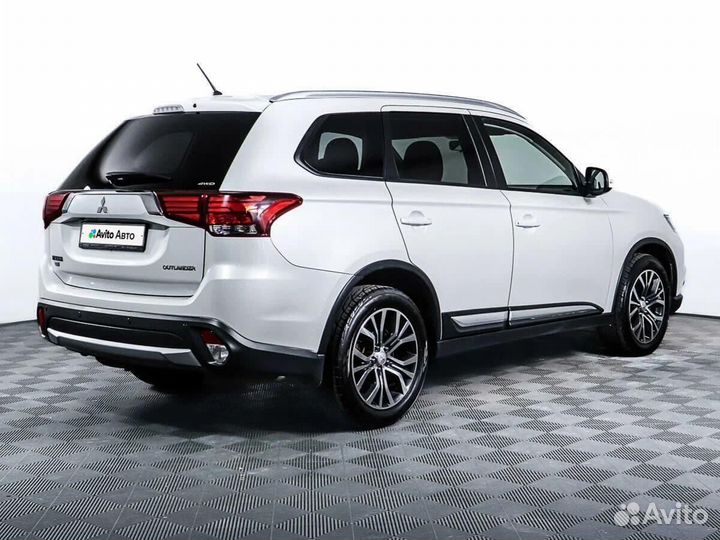 Mitsubishi Outlander 2.4 CVT, 2016, 129 798 км